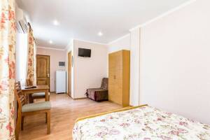 Изображение Изображение: 3-х местный с удобствами № 6 -27м2 #1 #6