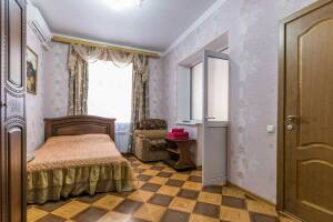 Изображение Изображение: Пятиместный 2-х комнатный номер на первом этаже #1 #2