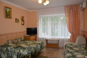 Изображение Изображение: Однокомнатный с удобствами и кухней #1 #5