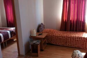 Изображение Изображение: Семейный номер с балконом на пятом этаже № 13 #1 #7