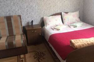 Изображение Изображение: Однокомнатный 2-х местный с общей кроватью + 1доп #1 #2