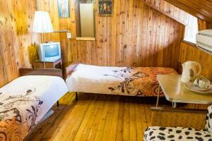 Изображение Изображение: 2-х местный. Эконом. Мансардный этаж, к. № 1 #1 #8