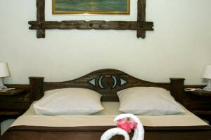 Изображение Изображение: № 9 Двухместный номер с доп. местом #1 #8