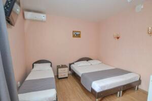 Изображение Изображение: Трехместный номер со всеми удобствами #1 #3