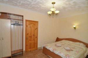 Изображение Изображение: Двух комнатный vip номер с инфракрасной сауной #1 #4