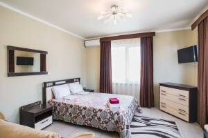 Изображение Изображение: Двухместный номер с удобствами в корпусе Б #1 #2