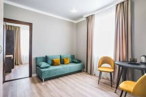 Изображение Изображение: Двухкомнатный номер с удобствами в корпусе А #1 #8