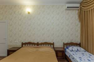 Изображение Изображение: Трехместный номер (1 этаж 2б номер) #1 #11