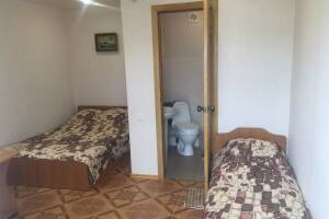 Изображение Изображение: № 1 однокомнатный трёхместный номер #1 #2