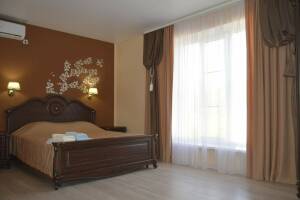 Изображение Изображение: Комната на семью с кухней 2−4 человека #1 #2