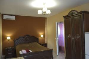 Изображение Изображение: Комната с удобствами на двоих + 1 доп #1 #3