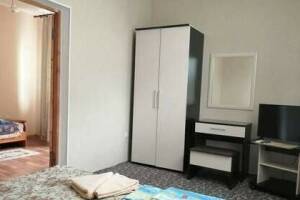 Изображение Изображение: Двухкомнатный трёхместный номер #1 #5