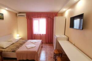 Изображение Изображение: Стандарт 3-х местный #1 #2