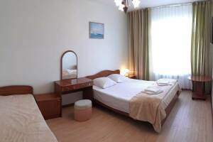 Изображение Изображение: Трехместный «Полулюкс» #1 #4