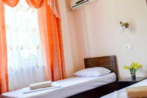 Изображение Изображение: Стандартный 2-х местный с ванной комн. на против #1 #5