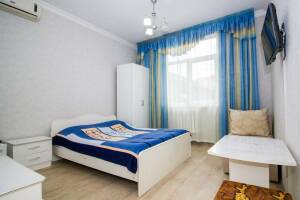 Изображение Изображение: № 4 Двухместная комната с удобствами на 1 этаже #1 #4