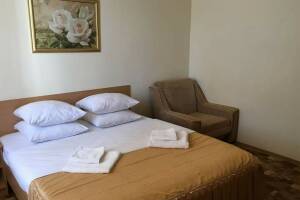 Изображение Изображение: Полулюкс 2х с общим балконом с видом на стоянку #1 #10