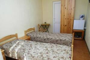 Изображение Изображение: 2-х местный номер с удобствами № 2 #1 #5