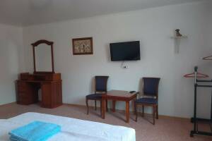 Изображение Изображение: Двухкомнатный номер на 2 этаже #1 #9