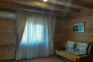 Изображение Изображение: Двухкомнатный номер отделка из дерева на 3 этаже #1 #10