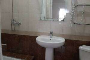 Изображение Изображение: Трехкомнатный номер на 4 чел с удобствами на 1 эт #1 #12