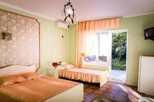 Изображение Изображение: № 1,2 Четырехместный номер с удобствами #1 #1