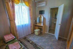 Изображение Изображение: 2-х комнатный 4-х местный номер с удобствами #1 #6