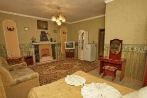 Изображение Изображение: «Полулюкс» № 9, двухместный. «Красный дом» #1 #6