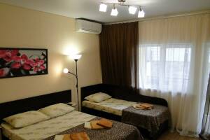 Изображение Изображение: 3-х местный «Стандарт» с балконом #1 #2