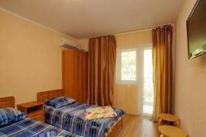 Изображение Изображение: Двухместный номер с удобствами и балконом #1 #1