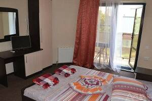 Изображение Изображение: 2-х местный 1-комнатный номер с балконом #1 #3