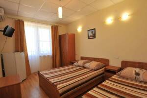 Изображение Изображение: 3- х местный на третьем этаже. Балкон на море #1 #8