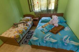 Изображение Изображение: Трехместный номер без телевизора #1 #3