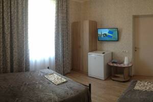 Изображение Изображение: Трехместный номер с удобствами (2 этаж) #1 #9