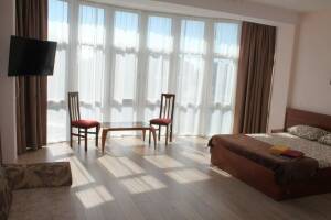 Изображение Изображение: Номер Люкс на 4 — 5 человек #1 #4