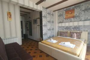 Изображение Изображение: «Полулюкс» 2+2х-мест., (двусп. кр. + диван) #1 #9