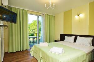 Изображение Изображение: Двухместный с балконом и микроволновкой, 2-й этаж #1 #1