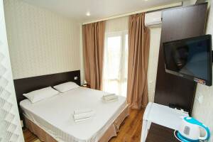 Изображение Изображение: Двухместный с балконом (2-й и 3-й этаж) #1 #2