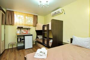 Изображение Изображение: Четырехместный с двухъярусной кроватью, 2-й этаж #1 #13