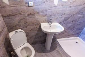 Изображение Изображение: 3-х местный номер с удобствами #1 #2