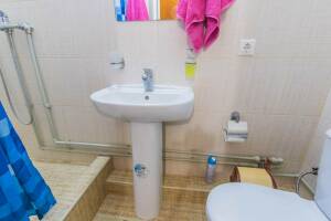 Изображение Изображение: Одноместный номер со всеми удобствими #1 #2