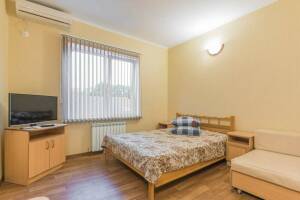 Изображение Изображение: Трехместный номер с доп. местом #1 #5