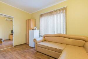 Изображение Изображение: Двухкомнатный номер 4−5мест #1 #9