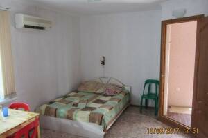 Изображение Изображение: Двухкомнатный номер на первом этаже для 3х человек #1 #3