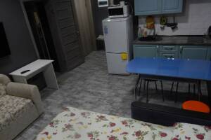 Изображение Изображение: Квартира № 2 (3−5 человек) 1 этаж #1 #2