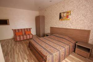 Изображение Изображение: Комната «Комфорт» на 2−4 чел. с террасой и кухней #1 #5