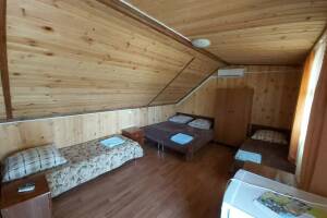 Изображение Изображение: 4-х местный номер с удобствами #21 #1 #12