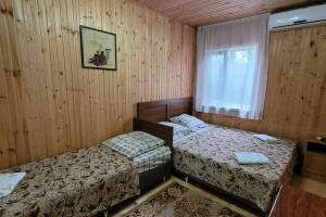 Изображение Изображение: 3-х местный номер #14 #1 #2