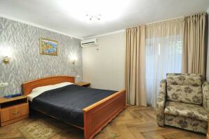 Изображение Изображение: 2-ух местный с доп. и балконом #1 #4