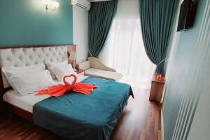 Изображение Изображение: 2−3х местный номер стандарт c не большим балконом #1 #1